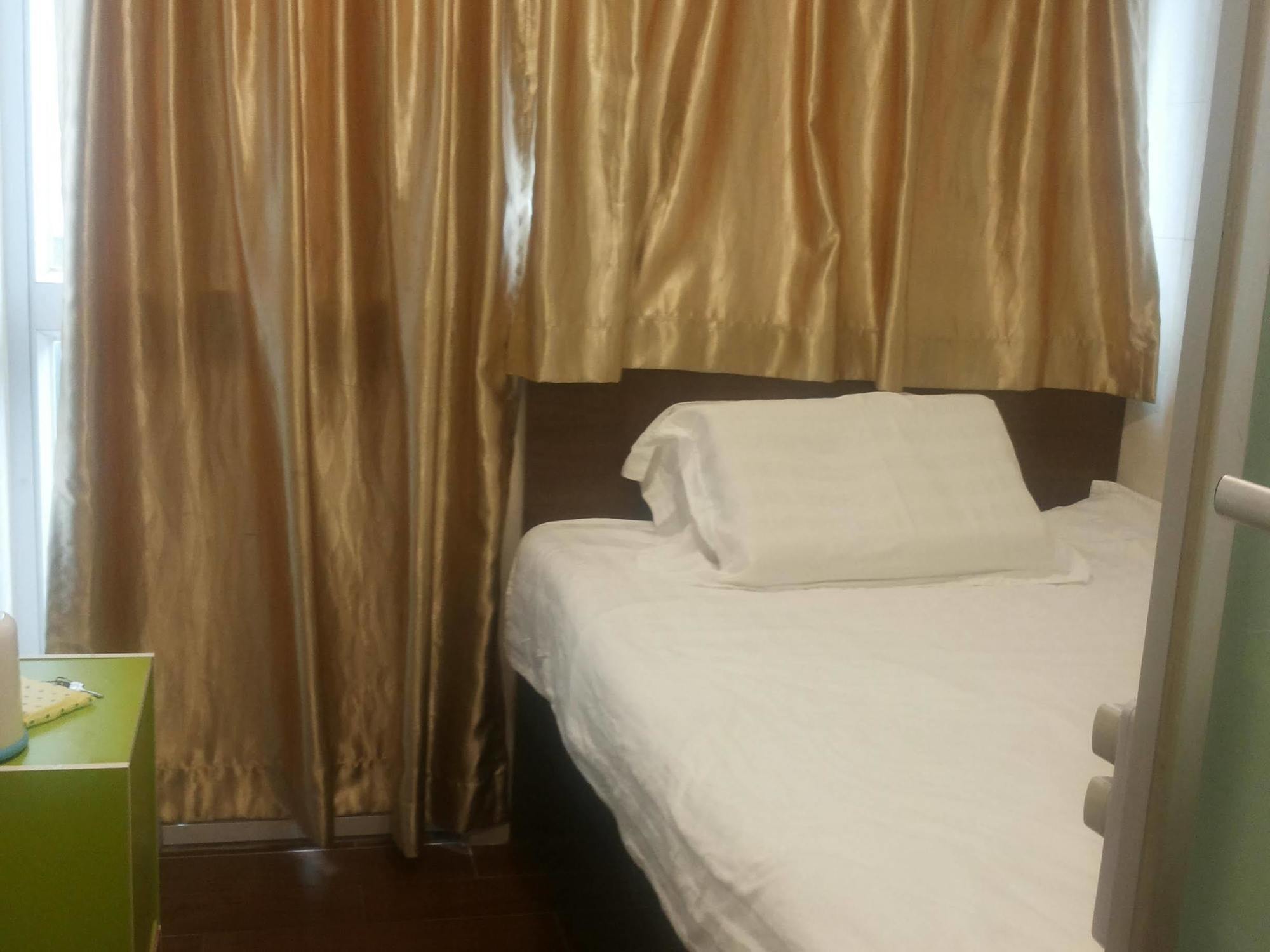 Lam Shan Hostel Гонконг Екстер'єр фото