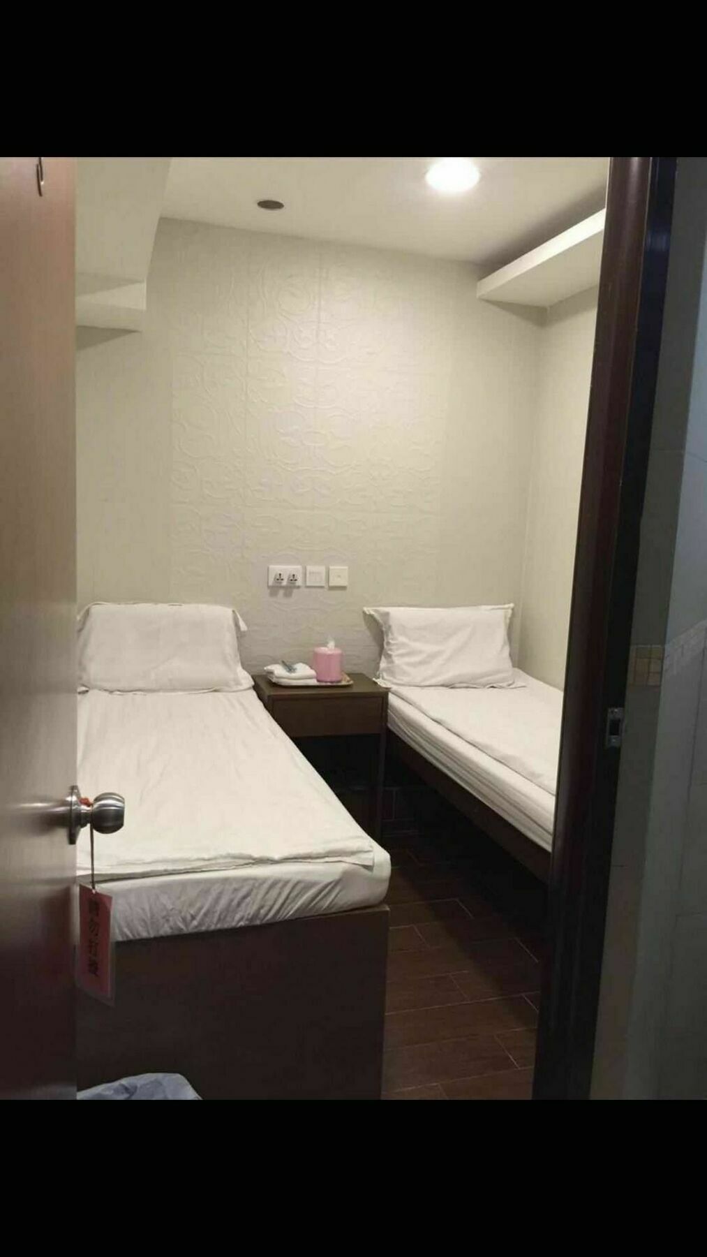 Lam Shan Hostel Гонконг Екстер'єр фото